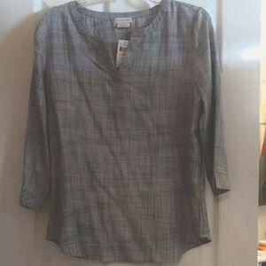 NWT Van Heusen women's 3/4 sleeve top